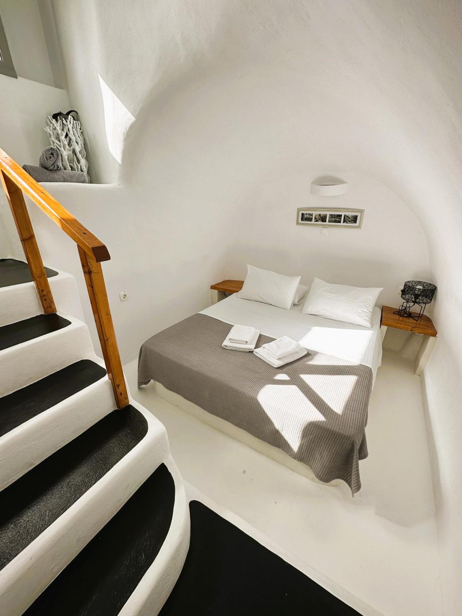 Lioyerma Cave Villa2 With Private Hot Tub Ия Экстерьер фото