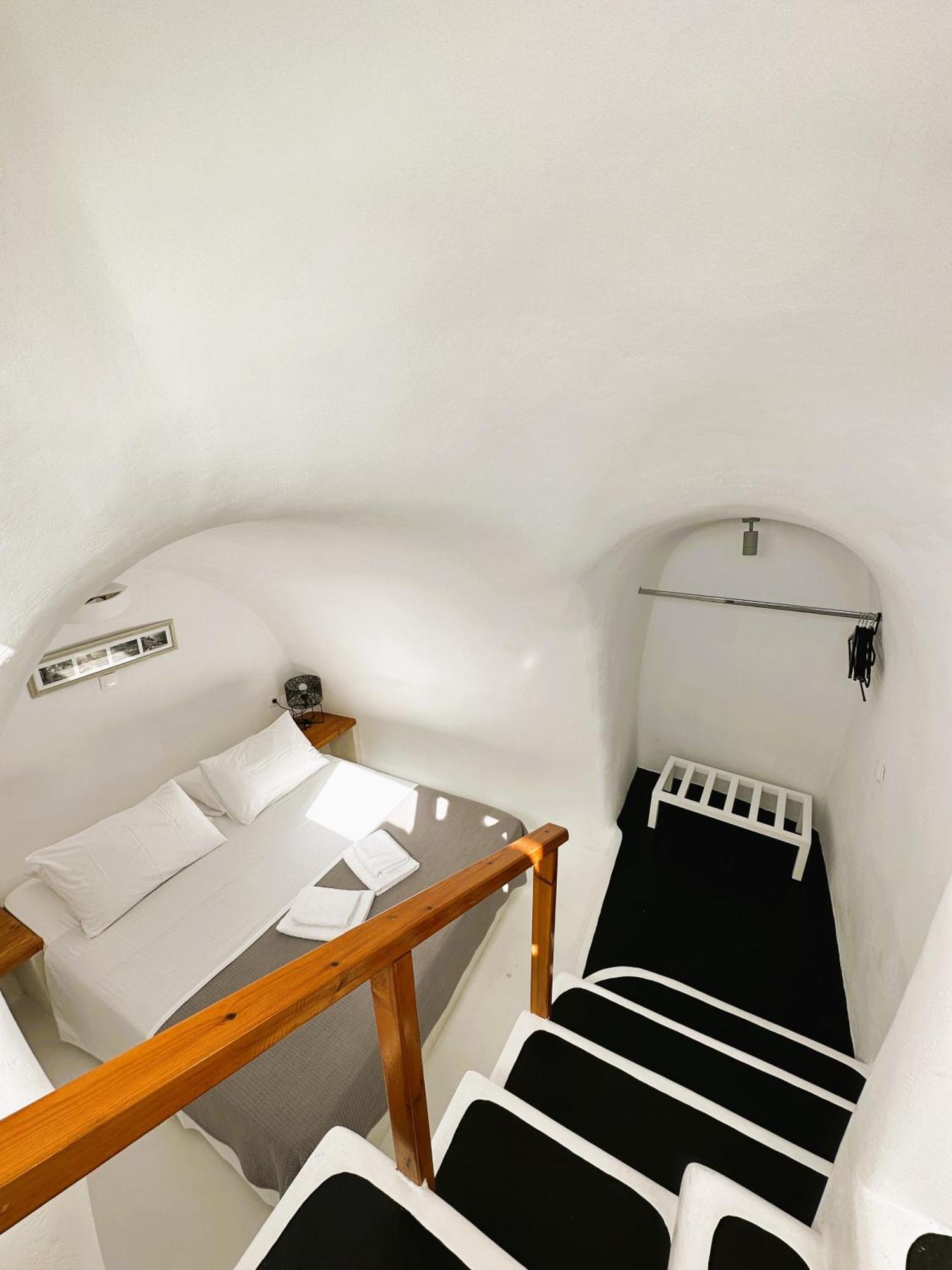Lioyerma Cave Villa2 With Private Hot Tub Ия Экстерьер фото