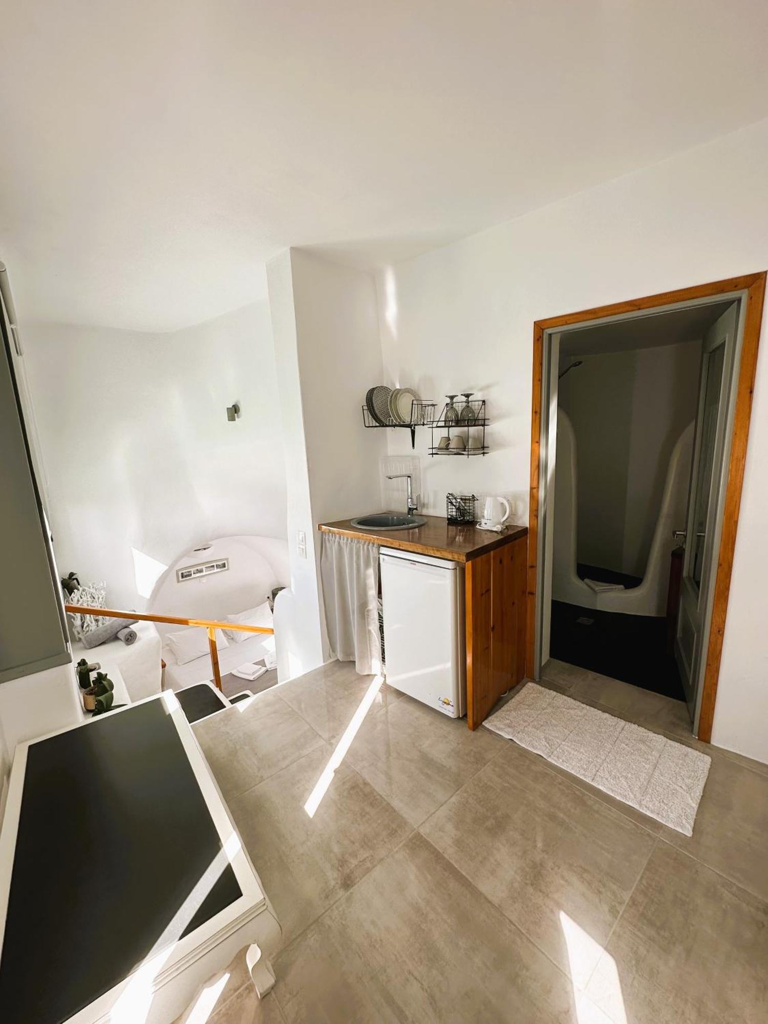 Lioyerma Cave Villa2 With Private Hot Tub Ия Экстерьер фото